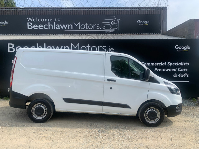 Image for 2019 Ford Transit Custom 2.0 TDCI 105 PS SWB // PRICE EXCL. VAT // 10/25 CVRT // ONE OWNER // 