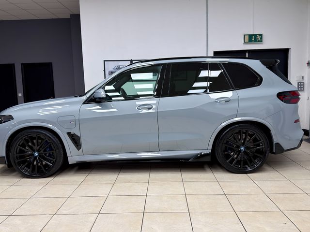 Image for 2025 BMW X5 X5 50E MSPORT PRO