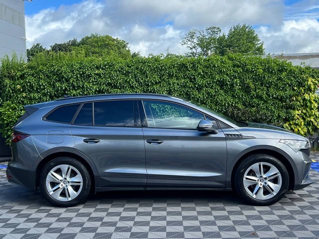 Image for 2025 Skoda Enyaq 50 EDITION 52KWH ** TINY MILEAGE ** // HALF LEATHER HEATED SEATS // 19" ALLOYS // DIGITAL CLUSTER