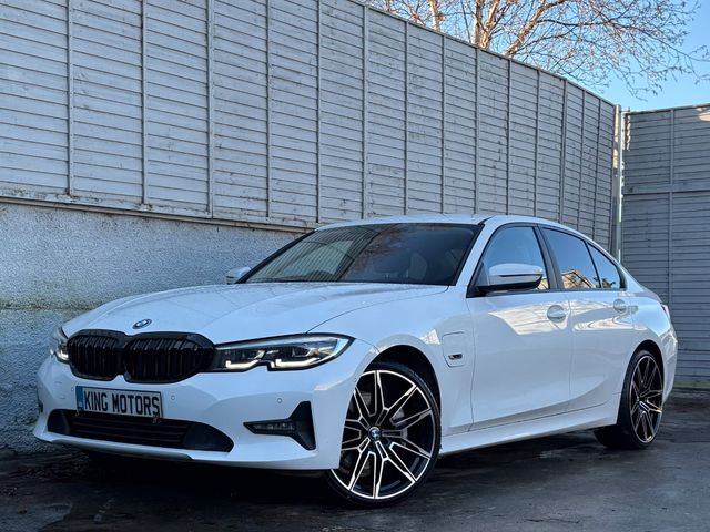 Image for 2021 BMW 3 Series 330e SE PRO AUTO / 20" UPGRADED ALLOYS / APPLE & ANDROID / ONE OWNER / BMW HISTORY / *FINANCE OPTIONS AVAILABLE*