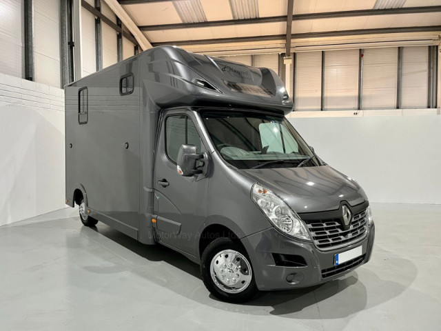 Image for 2015 Renault Master Stallion Fit Horsebox 