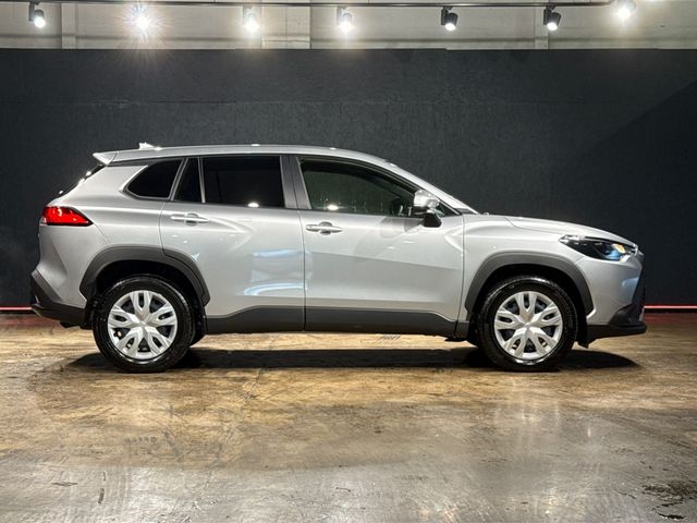 Image for 2024 Toyota Corolla Cross HYBRID - REVERSE CAMERA - PARKING SENSORS - CRUISE CONTROL - TOYOTA SAFETY SENSE