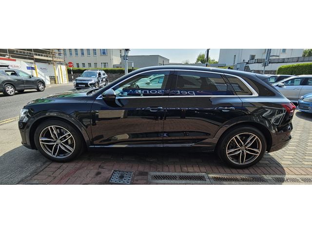 Image for 2020 Audi e-tron TECHNIK 50 QUATTRO AUTOMATIC