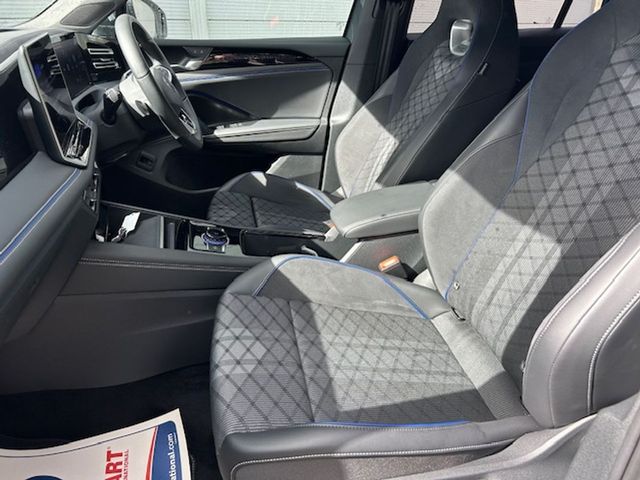 Image for 2025 Volkswagen Tiguan Tiguan R-Line 1.5Tsi Phev eHybrid 272 DSG 19.7 kWh Auto 2WD Start/Stop
