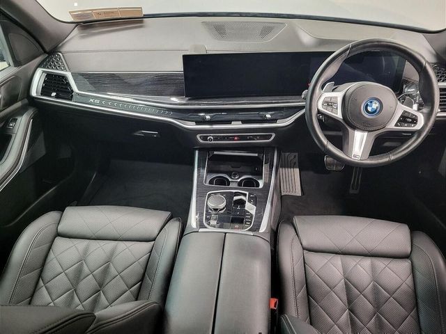 Image for 2024 BMW X5 xDrive50e M Sport