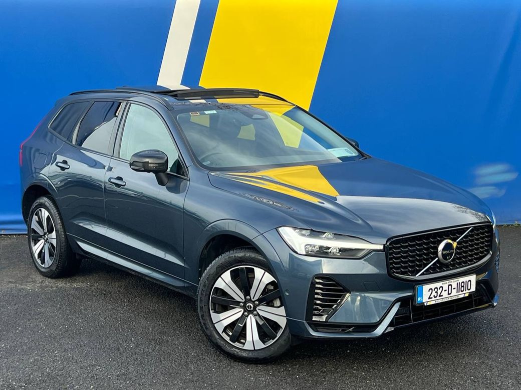 Image for 2023 Volvo XC60 T6 PLUS DARK AWD 2.0 HYBRID // OPENING PAN ROOF // ADAPTIVE CRUISE CONTROL // TAXED UNTIL 07/26