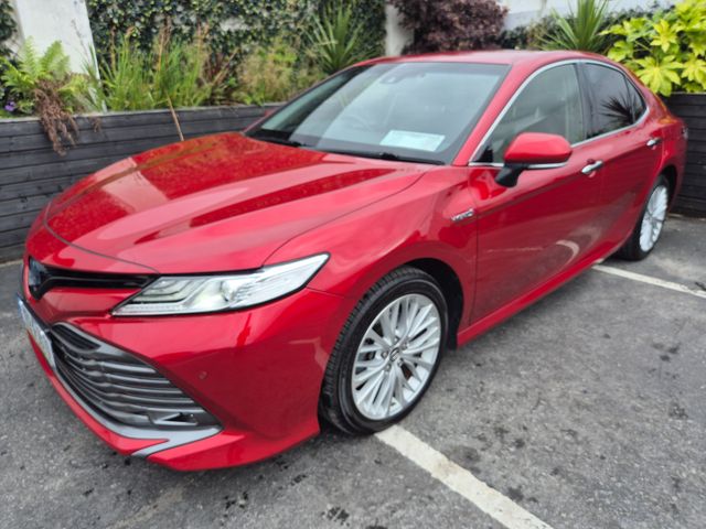 Image for 2017 Toyota Camry 2.5 HYBRID / SOL G-PACK WITH LEATHER / TAX €190 ( 172 REG )