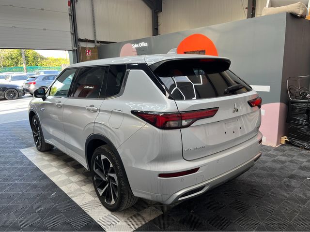 Image for 2024 Mitsubishi Outlander €45950 2024 MITSUBISHI OUTLANDER PHEV 2.4 AUTOMATIC / CRUISE CONTROL / REVERSE CAMERA / ELECTRIC MEMORY & HEATED SEATS / PADDLE SHIFTERS / HEATED STEERING WHEEL / PANORAMIC SUNROOF / 7 SEATS OPTION