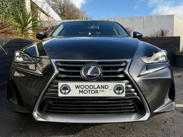 Image for 2018 Lexus IS 300h 2.5 HYBRID / LUXURY / TOP SPEC / TAX €180 (182 REG) 