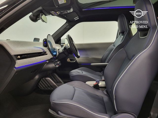 Image for 2024 Mini Cooper Cooper SE Exclusive
