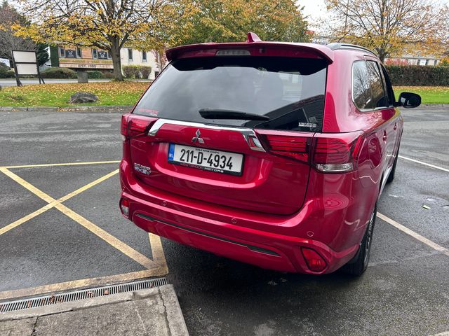Image for 2021 Mitsubishi Outlander Phev S-edition