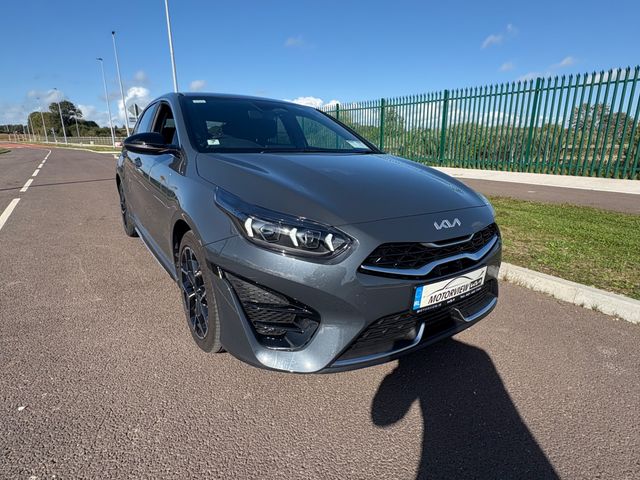 Image for 2025 Kia Ceed 1.0 GTL MY25, **warranty till 2032** **3 year AA** Bluetooth, Apple CarPlay, Alloy Wheels, Reversing Camera, Rear Parking Sensors, Touch Screen Infotainment System, 