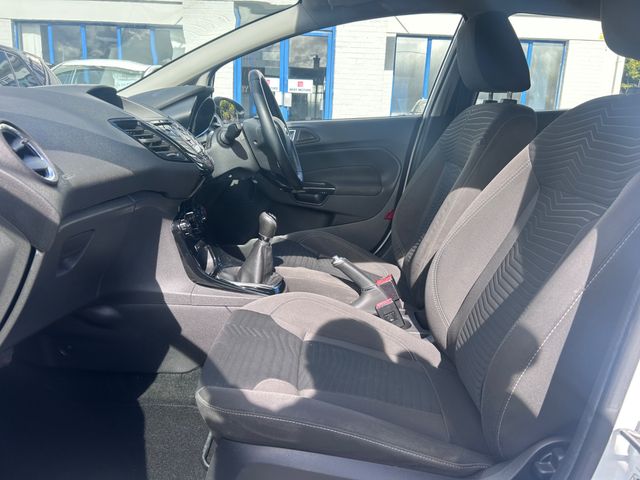 Image for 2016 Ford Fiesta 1.0 PETROL ZETEC
