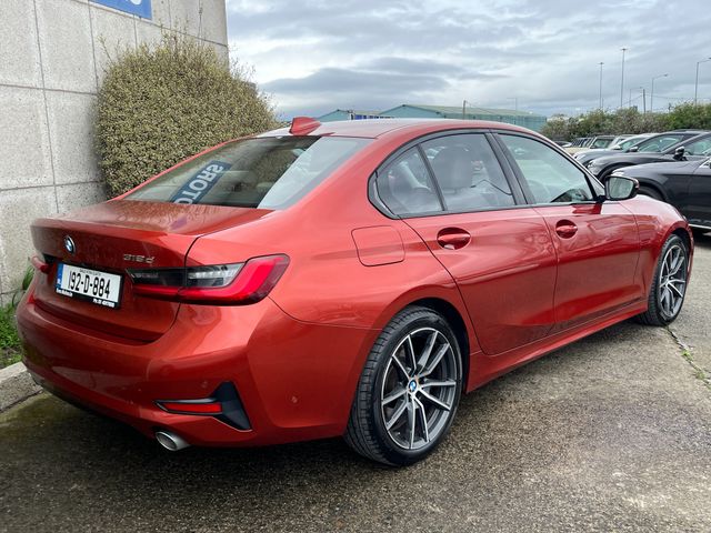 Image for 2019 BMW 3 Series SPORT AUTOMATIC 2.0 DIESEL //FULL LEATHER HEATED SEATS//REVERSE CAMERA//CARPLAY//SAT NAV//