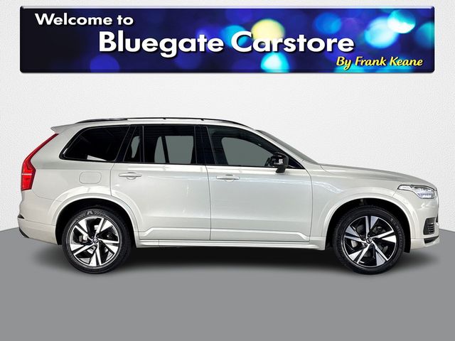 Image for 2021 Volvo XC90 R-DESIGN T8 RCHARGE RECHARGE AWD **APPLE CARPLAY**BLACK HALF LEATHER INTERIOR**FRONT HEATED SEATS**REVERSE CAMERA**PARKING SENSORS**DRIVE MODES**CRUISE CONTROL**FULL DIGITAL DASH**ELEC HANDBRAKE**