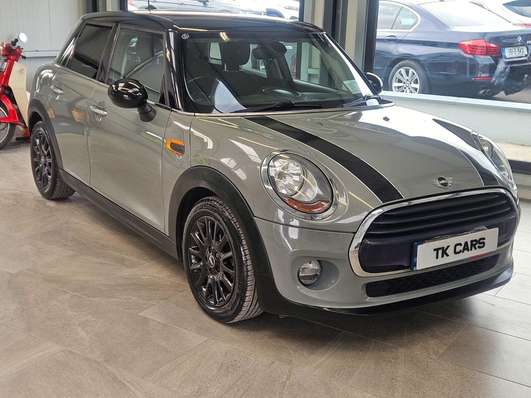 Image for 2017 Mini Cooper Cooper