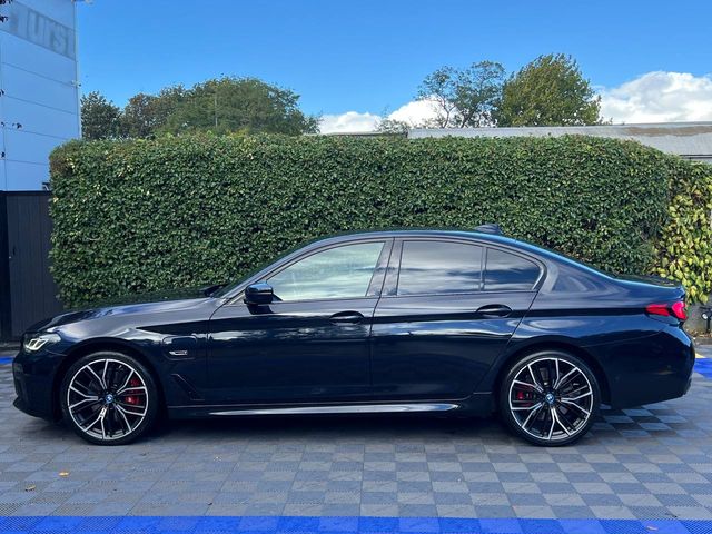 Image for 2022 BMW 5 Series 530e LCI M-SPORT 2.0 HYBRID AUTO // FULL SERVICE HISTORY // 20" M-SPORT ALLOYS // HARMAN/KARDON 