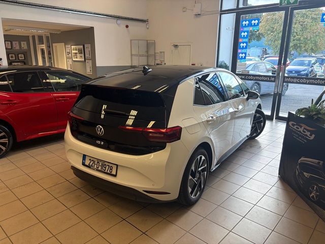 Image for 2022 Volkswagen ID.3 PRO 150 KW Family 58kwh204hp Properf 5DR. NCT & Tax, Half Leather, Dual Climate, Mirror Link, MFSW, Alloy Wheels, Cruise, Parking Sensors, Heated Seats, USBC, Luggage Cover, Folding Seats and more.