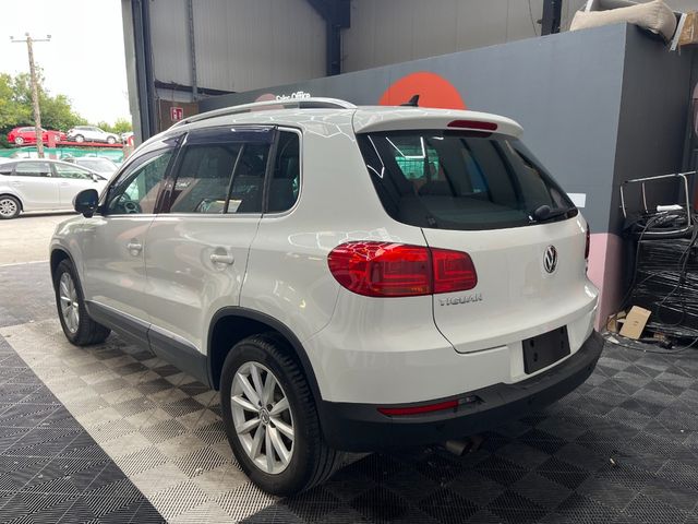 Image for 2016 Volkswagen Tiguan 2016 VOLKSWAGEN TIGUAN LOUNGE 1.4 AUTOMATIC / CRUISE CONTROL / PARKING CAMERA / PADDLE SHIFTERS AND MORE