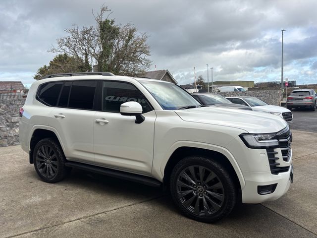 Image for 2024 Toyota Landcruiser 3.3L twin-turbo diesel 300 V6 TD AUTO