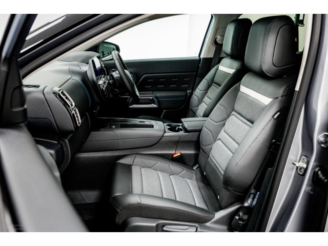 Image for 2025 Citroen C5 Aircross Plus Pack 1.5 Diesel 130HP