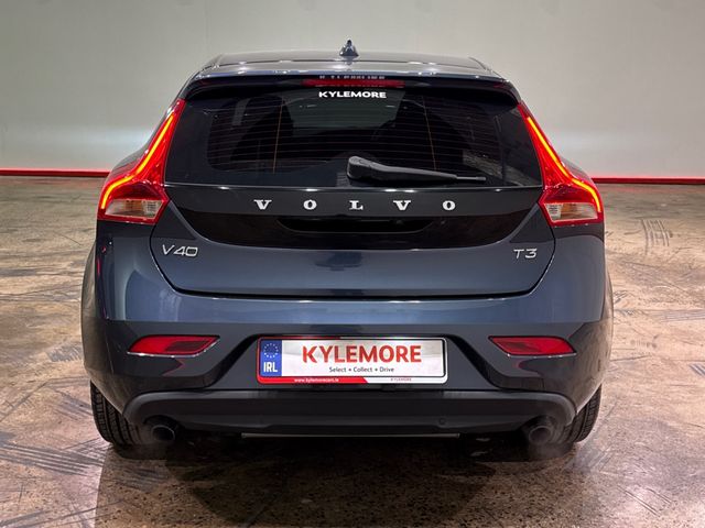 Image for 2018 Volvo V40 1.5 AUTOMATIC - BEIGE/TARTAN INTERIOR - UPGRADED ALLOYS - REAR CAMERA - TAIL-GATE