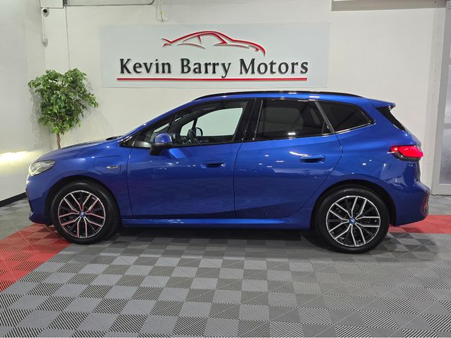 Image for 2023 BMW 2 Series Active Tourer 225E M SPORT (PLUG IN HYBRID) AUTOMATIC **ONE OWNER / TOP SPEC / APPLE CARPLAY / COMFORT ACCESS SYSTEM / ELECTRIC BOOTLID / HEATED FRONT SEATS / SAT NAV / REVERSE CAMERA / WIRELESS PHONE CHARGING**