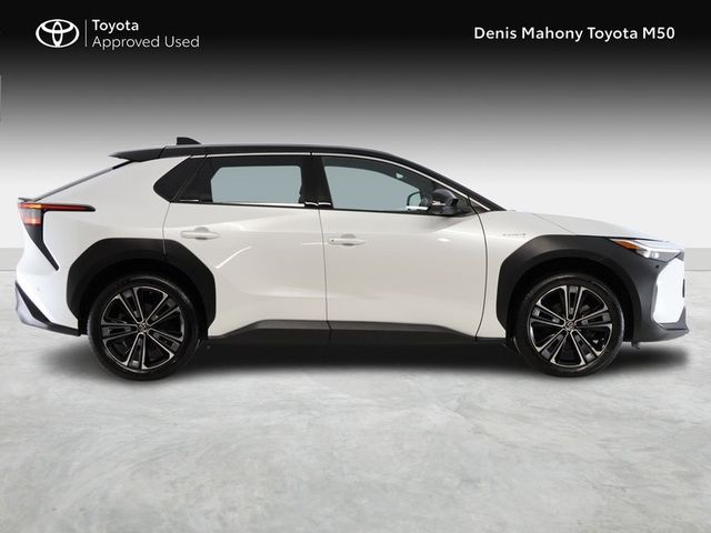 Image for 2022 Toyota bZ4X Premier