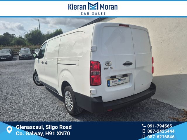 Image for 2022 Toyota Proace ICON