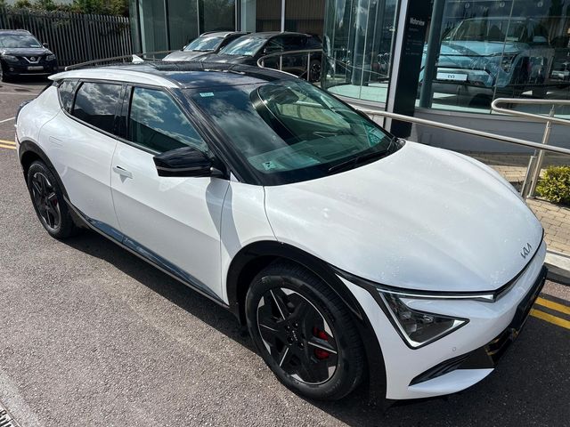 Image for 2025 Kia EV6 **EV6 SPORT **7 year warranty 0% finance, sunroof, Sports seats, electric seats, Apple CarPlay, Wireless charger 3 years aa membership, auto lights, **510km range**