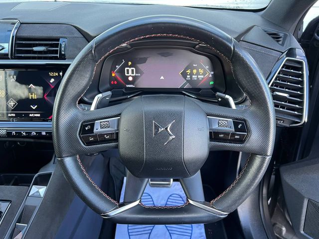 Image for 2022 DS Automobiles DS 7 CROSSBACK DS PERFORMANCE LINE 1.2 PURETECH ** MASSIVE SPEC ** // DIGITAL CLUSTER // DS PERFORMANCE SEATS // APPLE CARPLAY/ANDROID AUTO