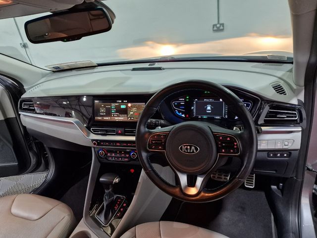 Image for 2021 Kia Niro 1.6GDi (PLUG IN HYBRID) AUTOMATIC **ORIGINAL IRISH CAR / APPLE CARPLAY / CRUISE CONTROL / FULL LEATHER / HEATED SEATS / HEATED STEERING WHEEL / REVERSE CAMERA / SAT NAV / WIRELESS PHONE CHARGING**
