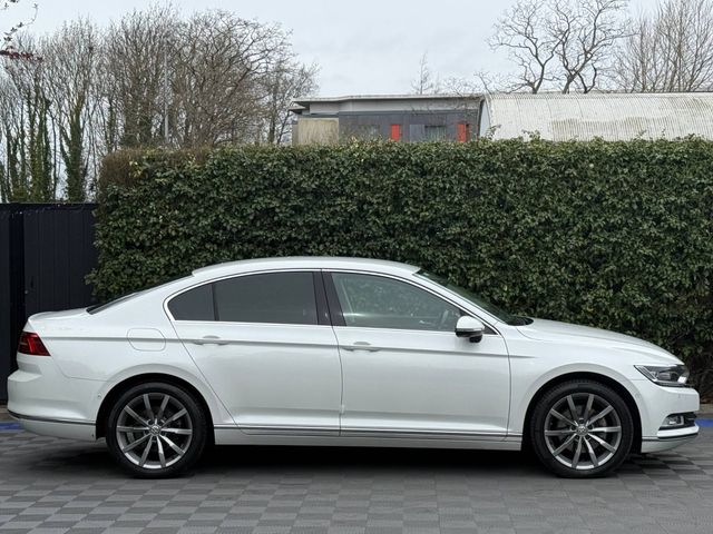 Image for 2020 Volkswagen Passat HIGHLINE 2.0 TDI // SERVICE HISTORY // 360 PARKING CAMERAS // DRIVER MASSAGE SEAT