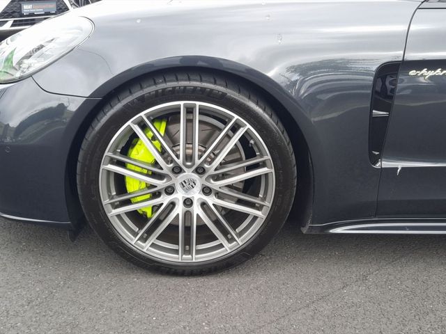 Image for 2020 Porsche Panamera 4 E-Hybrid Sport Turismo 10 