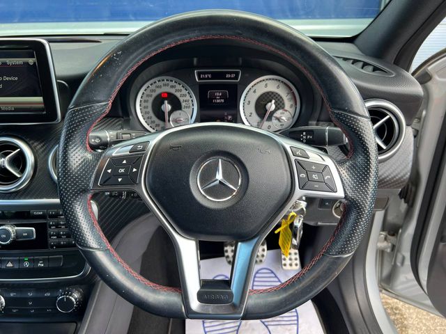 Image for 2015 Mercedes-Benz A Class A180 AMG-LINE 1.6 AUTO // SERVICE HISTORY // AMG-LINE LEATHER/ALCANTARA INTERIOR // REVERSE CAMERA