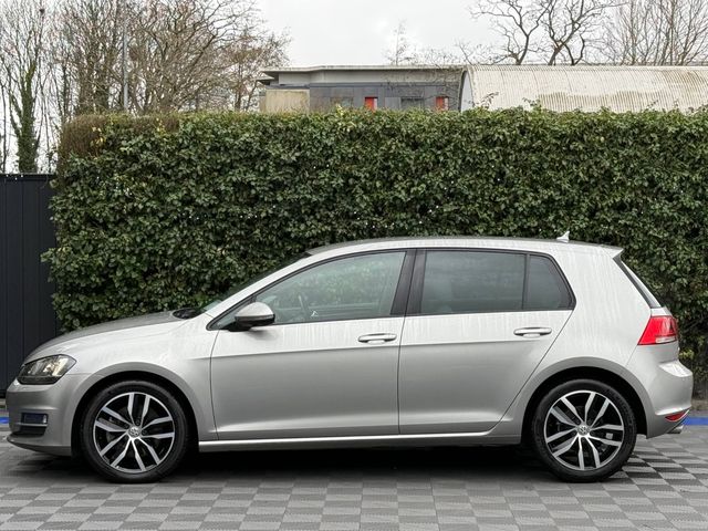 Image for 2016 Volkswagen Golf HIGHLINE 1.4 TSI AUTO ** BIG SPEC ** // FULL SERVICE HISTORY // LEATHER INTERIOR // APPLE CARPLAY/ANDROID AUTO 