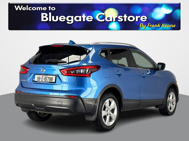 Image for 2019 Nissan Qashqai 1.3 SV MY19 4DR**FULL BLACK CLOTH INTERIOR**DUAL CLIMATE CONTROL**PANORAMIC ROOF**TOUCHSCREEN INFOTAINMENT**BLUETOOTH**REVERSE CAMERA**ELECTRONIC HAND-BREAK**ISOFIX**FINANCE ARRANGED**