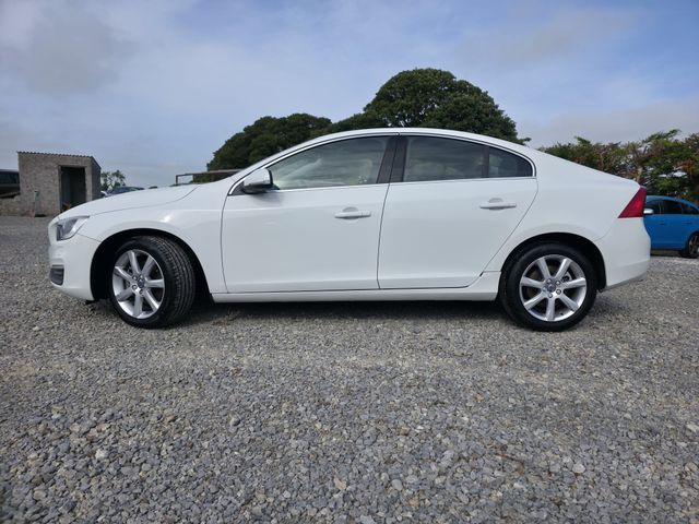 Image for 2017 Volvo S60 LDA FD4204T