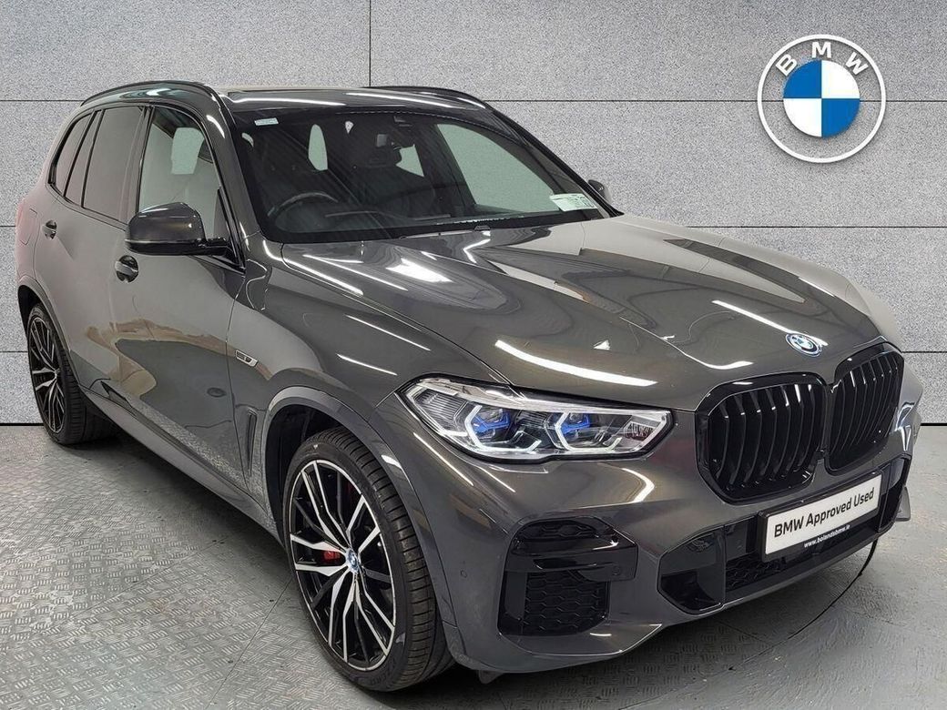 Image for 2022 BMW X5 xDrive45e M Sport