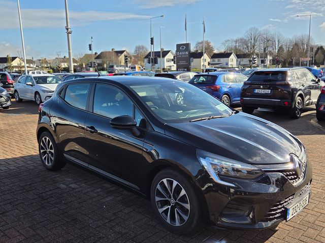 Image for 2023 Renault Clio Equilibre TCE 90 CVT Dfull MY2