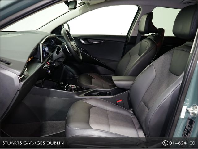 Image for 2022 Kia Niro 64KW LONG RANGE: CITY SCAPE GREEN, FULL LEATHER, HEATED SEATS, HEATED STEERING WHEEL, REVERSING CAMERA, BLUETOOTH, FOLDING MIRRORS, AUTO LIGHTS AND WIPERS, 