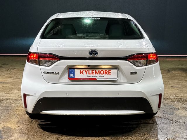 Image for 2022 Toyota Corolla 1.8 HYBRID SALOON - NEW MODEL - LED HEDLIGHTS - PUSH BUTTON START/STOP - REAR CAMERA