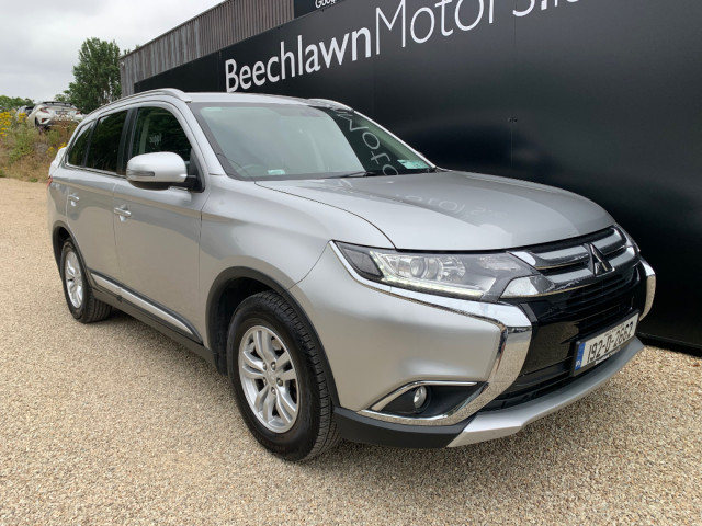 Image for 2019 Mitsubishi Outlander 2.2 DI-D 4WD COMMERCIAL // NO VAT // 07/27 CVRT // GREAT CONDITION // CRUISE, REVERSE CAMERA AND AIR CON // 