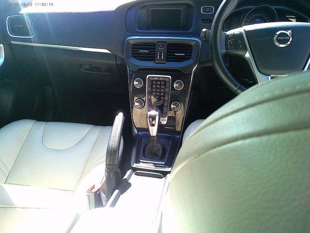 Image for 2016 Volvo V40 D2 MOMENTUM ED 5DR