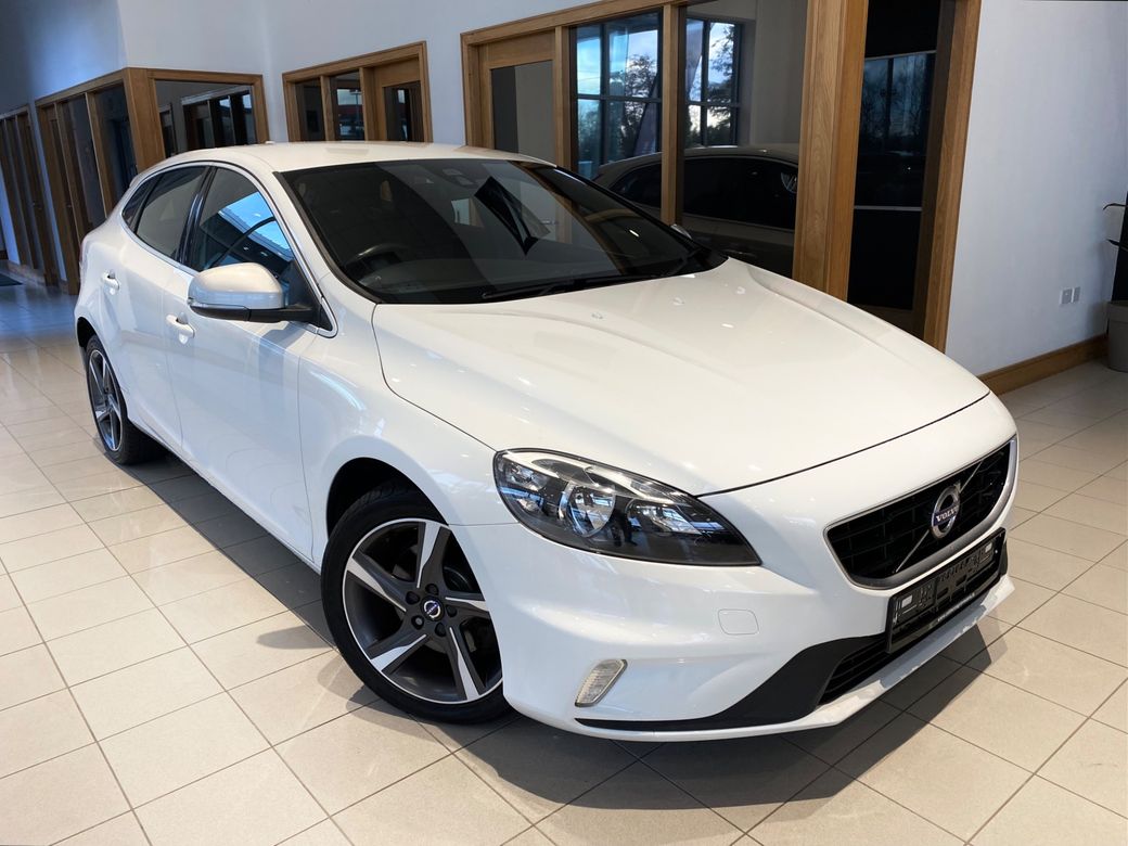 Image for 2016 Volvo V40 2.0 D2 R-design 120BHP 5DR