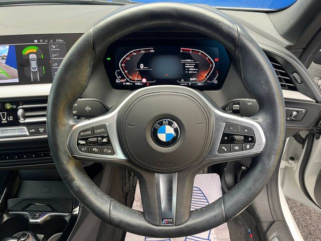 Image for 2020 BMW 2 Series 218d M-SPORT 2.0 AUTO // LEATHER M-SPORT INTERIOR // DIAMOND CUT ALLOYS // DUAL ZONE CLIMATE CONTROL