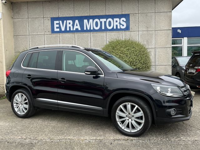 Image for 2015 Volkswagen Tiguan SPORT 2.0 DIESEL //PANORAMIC GLASS ROOF// 