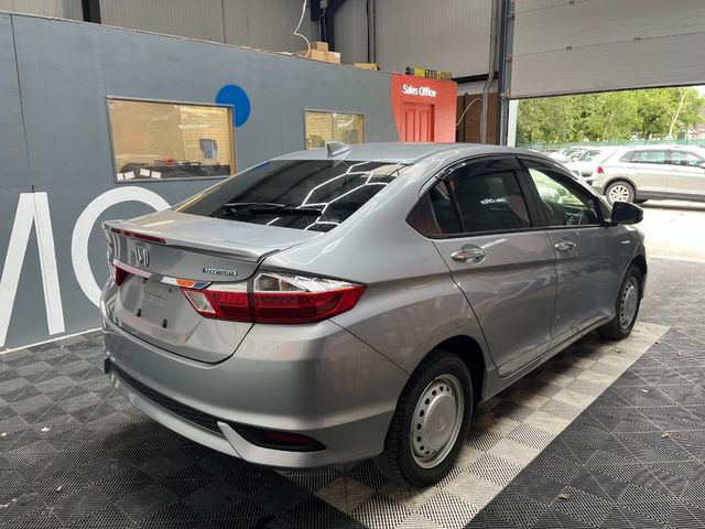 Image for 2021 Honda Grace 2021 HONDA GRACE HYBRID LX 1.5 AUTOMATIC / CRUISE CONTROL / PARKING CAMERA AND MORE