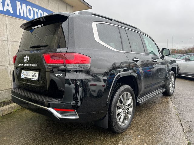 Image for 2024 Toyota Landcruiser AMAZON 3.3 DIESEL AUTOMATIC //MASSIVE SPEC//HEATED COOLED SEATS//SUNROOF//360 PARKING CAMERAS//JBL SOUND SYSTEM//
