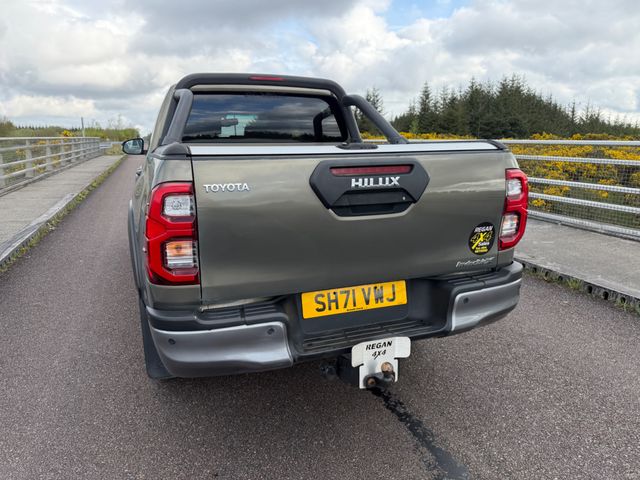 Image for 2022 Toyota Hilux INVINCIBLE X 4WD D-4D DCB